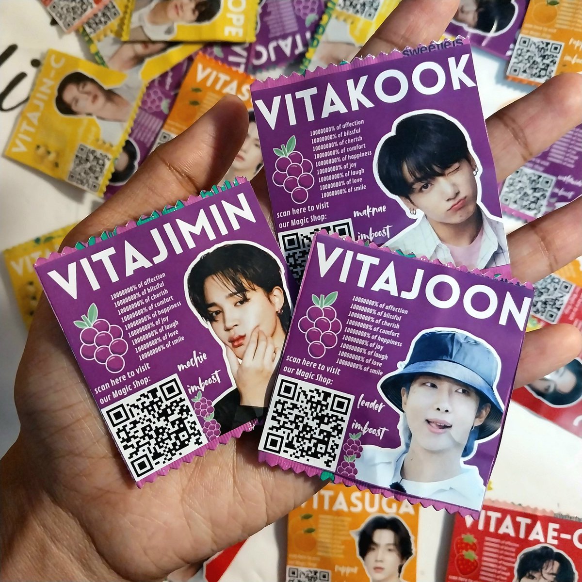 uljinmaseyo's tweet photo. hai aku lagi open order  VITABANGTAN, bisa untuk freebies konser nanti
tersedia 4 varian rasa; 🍇🍊🍋🍓
min. 18 pcs
💸 2.300 (random)
💸2.650 (custom)
harga sudah bersih co oren 🍊 harga kirim manual lebih murah
📍jatim, ina
https://t.co/312I4DVTxO
tags wts vitamin custom kpop https://t.co/2hyqRvtjgv