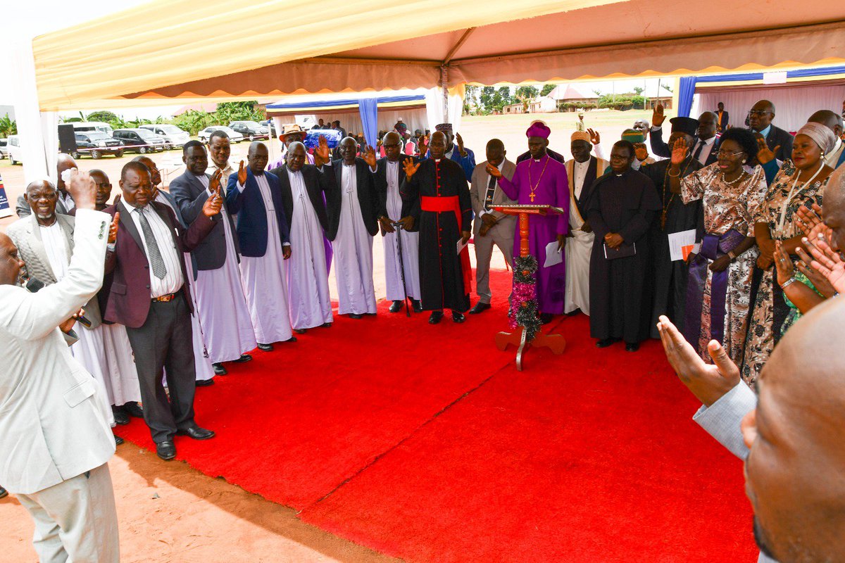babatvuganda's tweet photo. Leaders led by Rt. Hon. @RebeccaKadagaUG have joined religious leaders in prayer, anointing Busoga for revival and spiritual renewal.
#BabaNews https://t.co/H3PQk4AGQ7