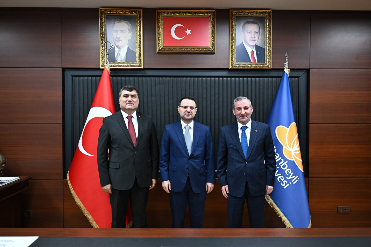 alitombastr's tweet photo. Adalet Bakanımız Sn. Akın Gürlek’i belediyemizde misafir ettik. 

Değerli Bakanımıza nazik ziyaretleri için teşekkür ediyorum. https://t.co/SWAzFrXh0t