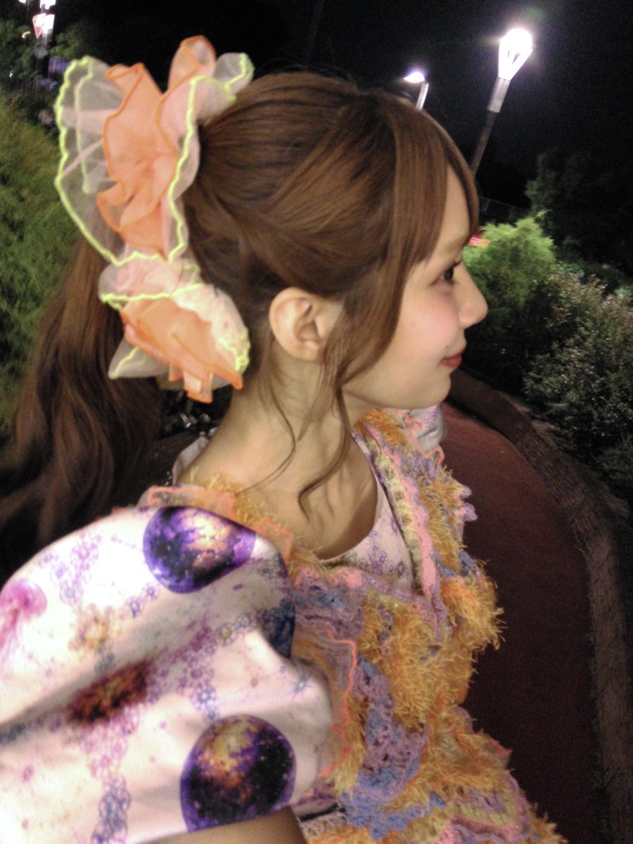 natsu_ct0317's tweet photo. リリイベありがとうございました〜🧡
珍しポニテ🐴 https://t.co/qQIPQ4jvy8