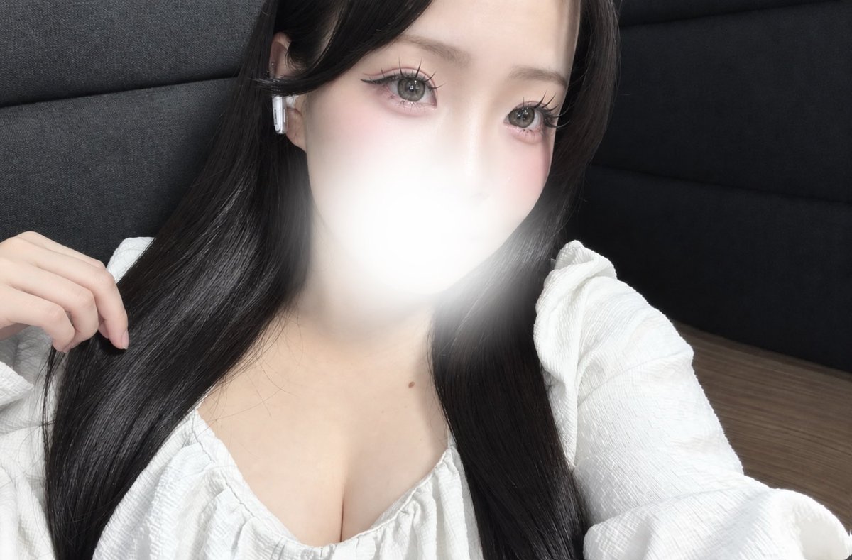 97fpun's tweet photo. 今日はラストまでいるよ🎀
さらに会いに来て欲しいな😖🩷 https://t.co/rPNhHWMmrv