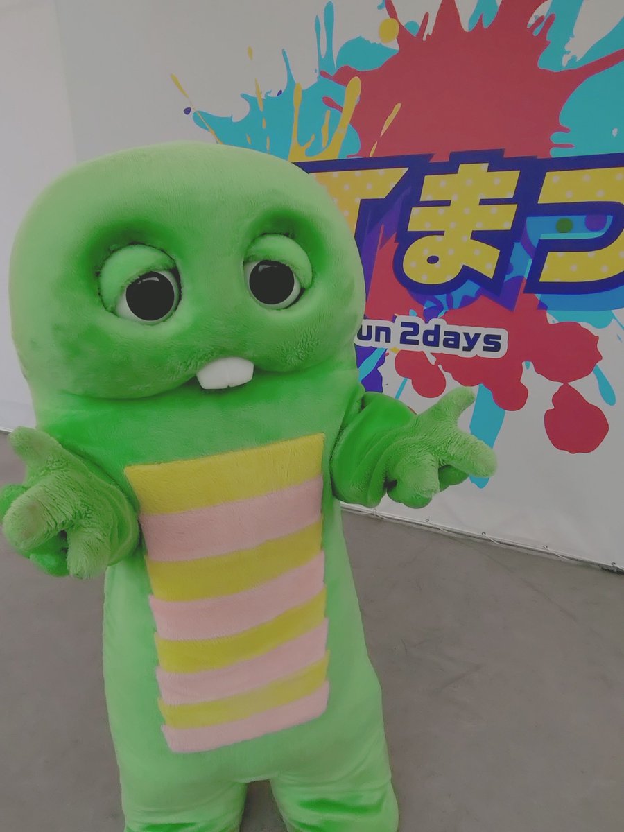 str_poly7188's tweet photo. ガチャピン、ムック、ワタナベグループのキャラクター(名前募集中)、NSTアナウンサーさんとの特典会に参加してきた。
#NSTまつり https://t.co/vyHHobSInd