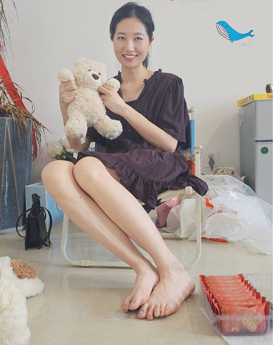 JonathanHihwac's tweet photo. 之前的号被老公看到了，当他面注销删除X了，不过最近他又出差去了，我又偷偷下载回来了，X已成习惯需要这里来释放，想我了吗 https://t.co/V0mkr1n2z4