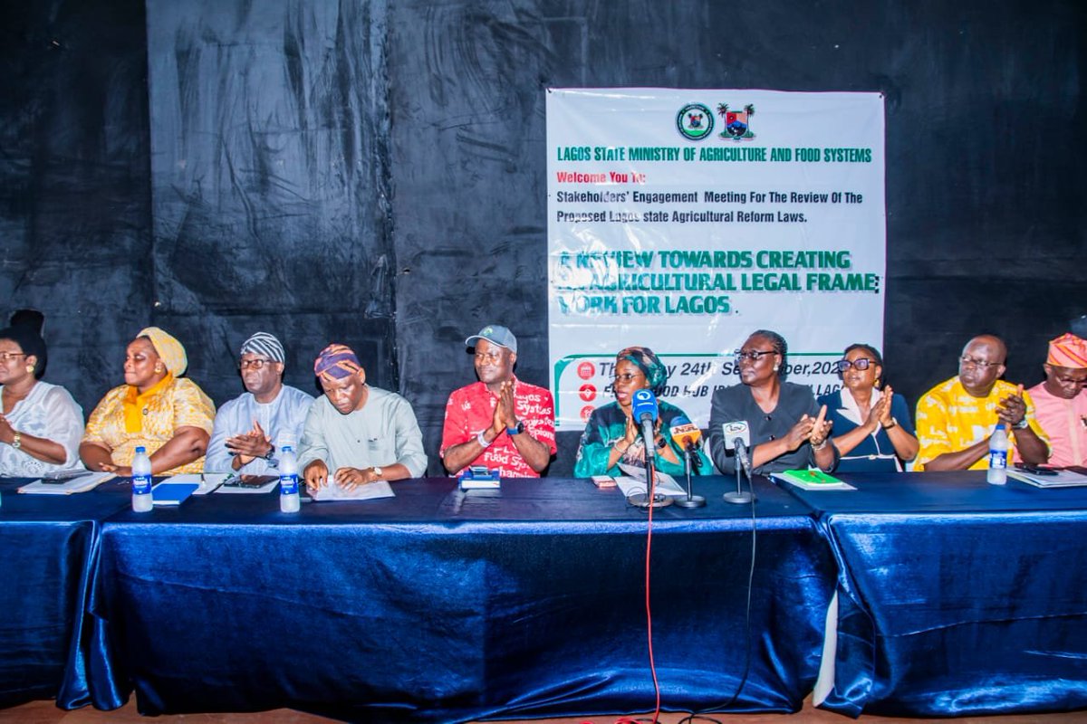 lagosagric1's tweet photo. @followlasg @Abi_Olusanya promoting climate-smart agriculture, Agri-tech innovation, food safety and market access across the State.

@jidesanwoolu
@drobafemihamzat @auduef
@gbenga_omo

#LASG
#FoodSecurity https://t.co/910usvHf6B