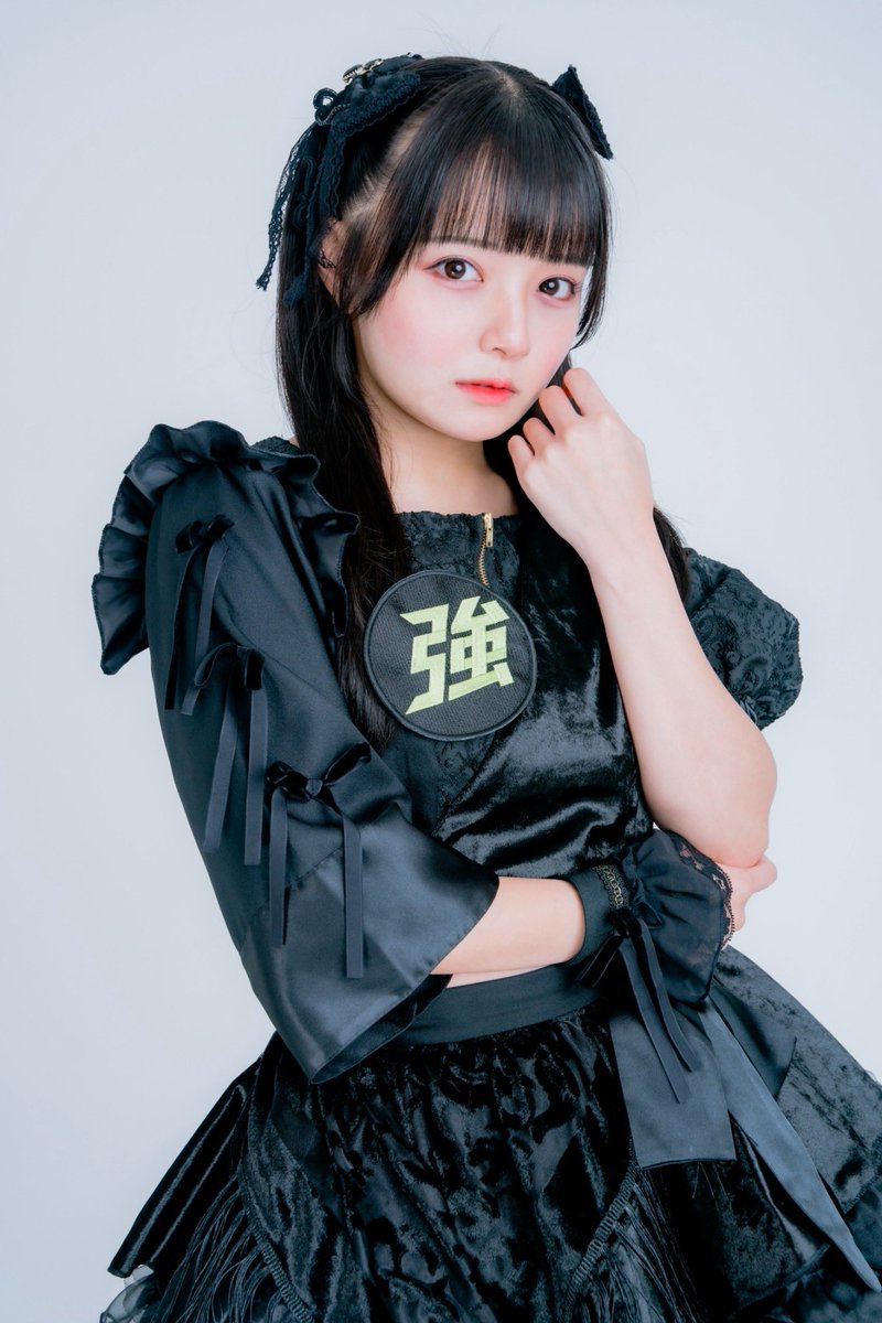 tysn_honoka's tweet photo. 強がりセンセーション
ライムグリーン担当
ほののん ｺﾄ 永井穂花です🌱

強そうな衣装になりました🖤
実際も強くなれるように強がります👊🏻💥

#新しいプロフィール画像 https://t.co/3KTdL9F3mp