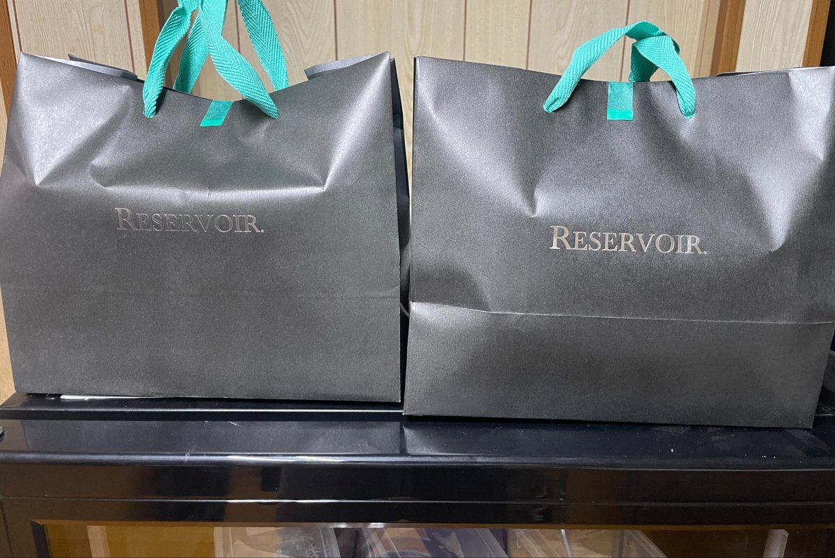 gareoga_r's tweet photo. 本日、
@Lesailes_owlcat さんのSALEにて
ニシアフを２袋分、
お迎えしてきました😅

中身は、秘密です🤫

#ニシアフ
#ニシアフリカトカゲモドキ https://t.co/s7RmrusGcy