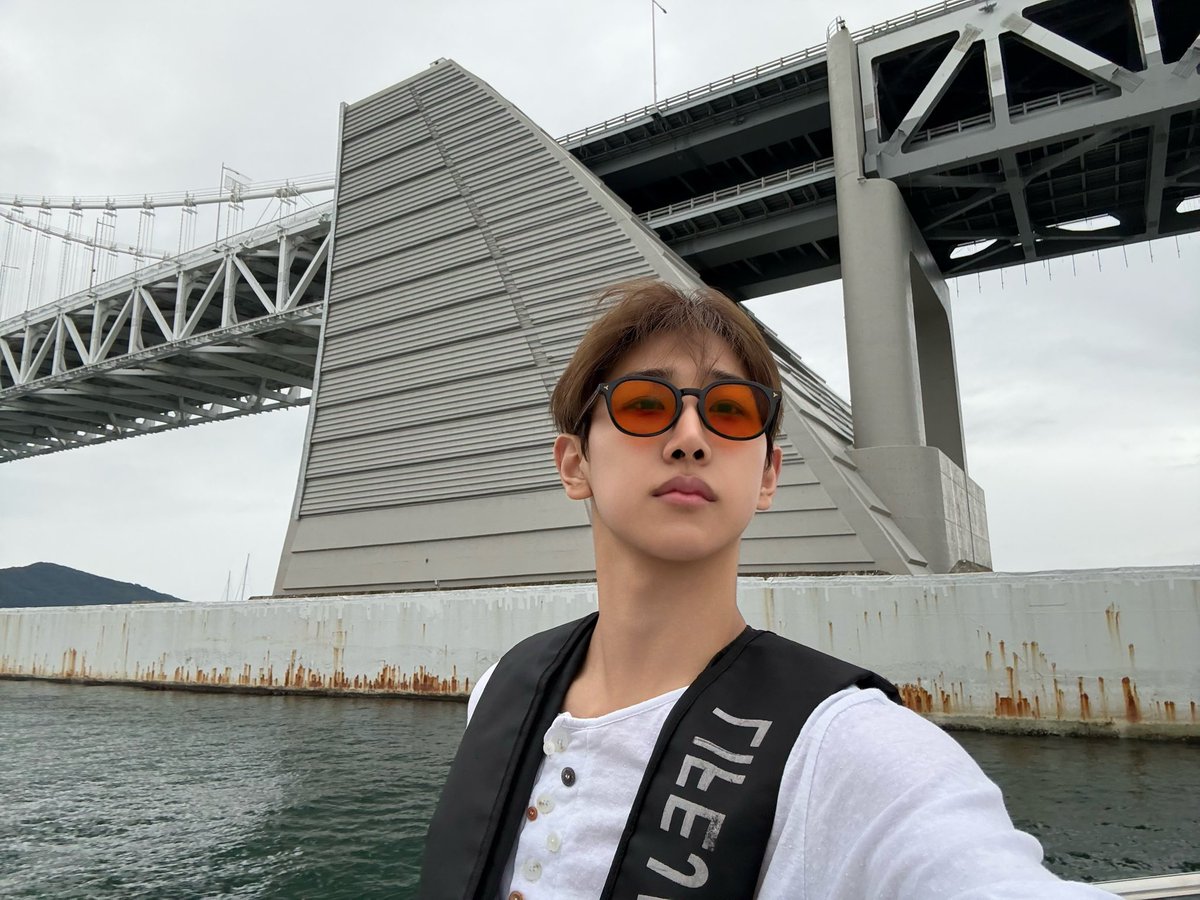 chshn_'s tweet photo. 각도가 증말 ㅋㅋ https://t.co/f8ingIRwYl