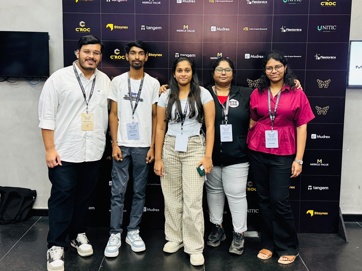 fixerpabo_13's tweet photo. Second time at @IBTxOfficial  WITH our @hyderabaddao 🥳🥳..  with my second afte ibw . https://t.co/s3CpYPY8dX