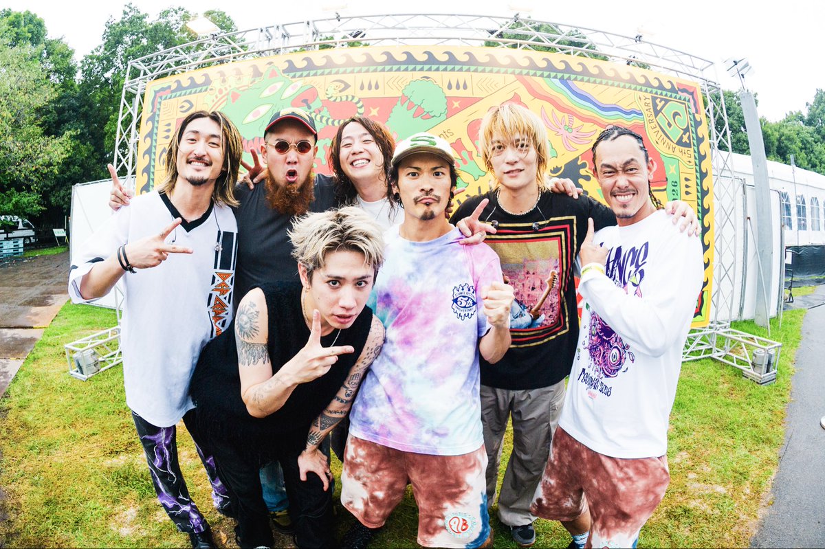 WANIMA_KENTA's tweet photo. ワンオク×ワニマ

#ワンチャンスフェス https://t.co/5CjqM4Yr43