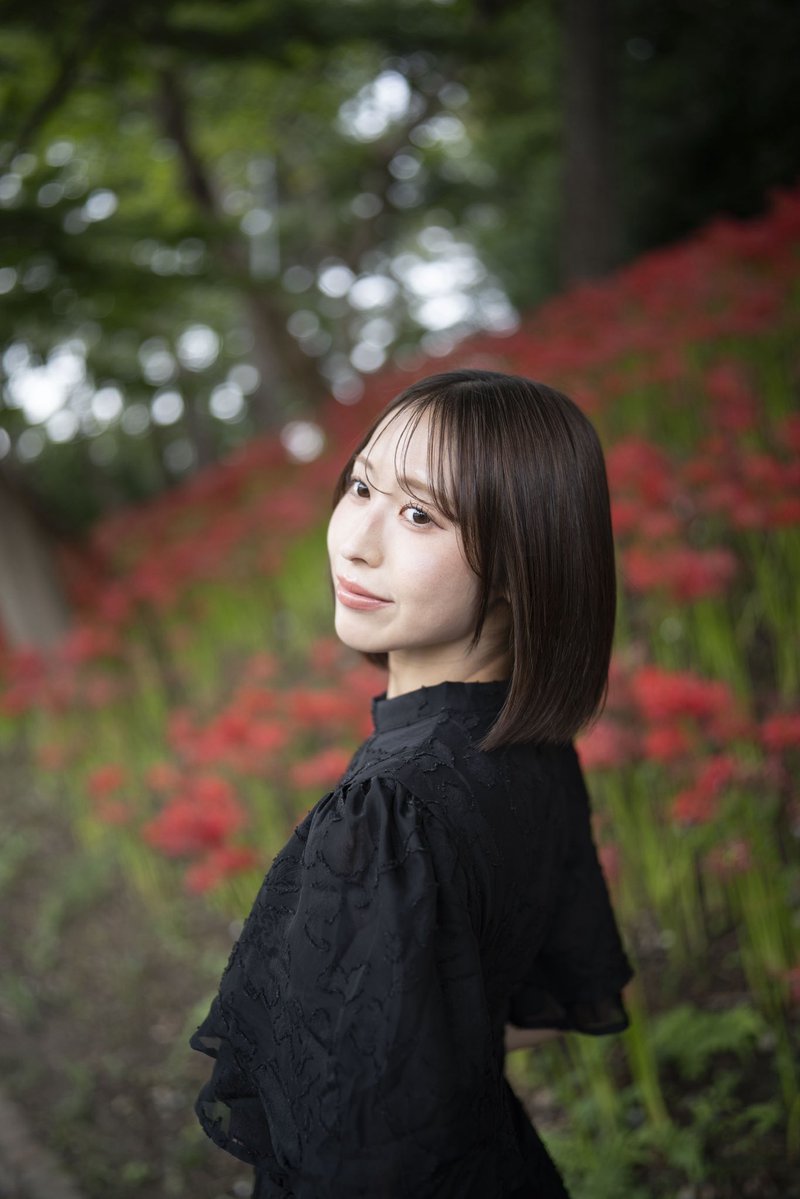 solar_fs's tweet photo. mer撮影会(@mer_photo )
model: 月森あすかさん(@asukatsuki___ )
location: 天王川公園

#mer撮影会 
#彼岸花 
#ポートレート 
#写真好きな人と繋がりたい https://t.co/c3yKjIFyw6