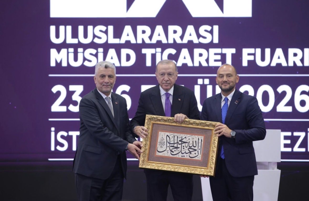 solhan_cetin's tweet photo. MÜSİAD EXPO 2026 Genel Başkanımız Sayın Burhan Özdemir’in ev sahipliğinde açılmış olup
Kapanış Programını, Cumhurbaşkanımız Sayın Recep Tayyip ERDOĞAN’ın teşrifleriyle gerçekleştirdik. 

Dünyanın her bölgesinden siparişlerin alındığı fuarımıza destek veren herkeseTeşekkür ederiz. https://t.co/NYkvojVPR0