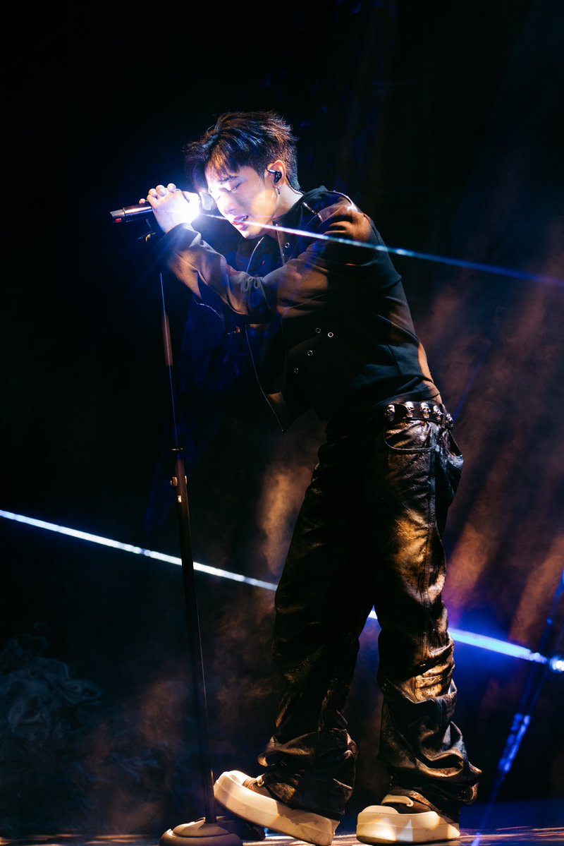 1zentertainment's tweet photo. You know the sound is JC 🫆

JOSH CULLEN brought LIKE ME to the stage for a night of powerful performances and energy that stayed long after the lights went down.

Thank you for being part of the LIKE ME SHOWCASE! 

#JOSHCULLEN #JCLikeMeShowcase https://t.co/48XI0oY5MX