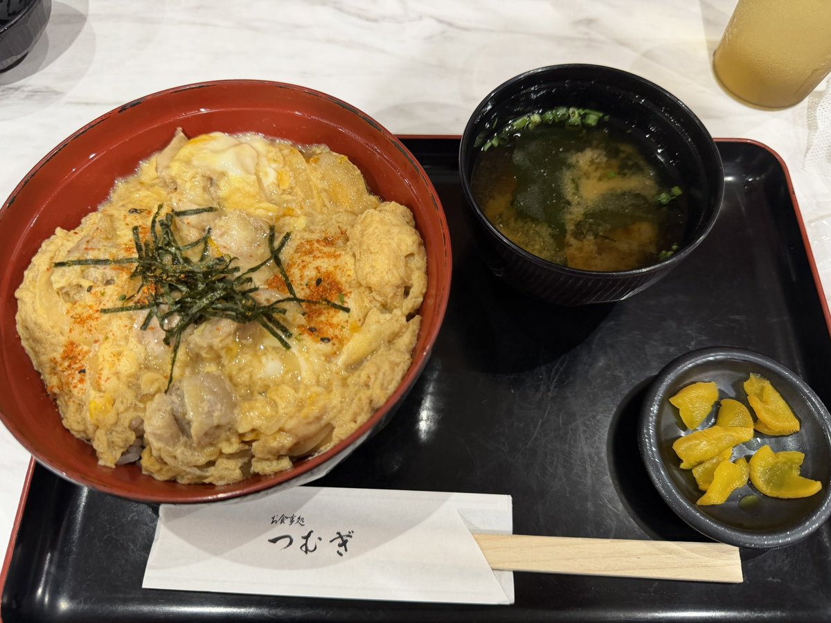 a0322f's tweet photo. 遅めのランチ🍽
徳島県のSAにて～
家帰ってからカップラーメン食べたけど、なんか満たされない🥳 https://t.co/VvR1yNQ5La