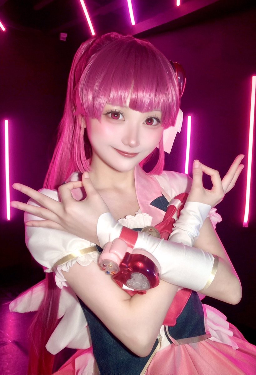 d_se_1118's tweet photo. ＊cosplay / precure / ハピチャ

キュアラブリー🩷 https://t.co/xlTSGH4ewF