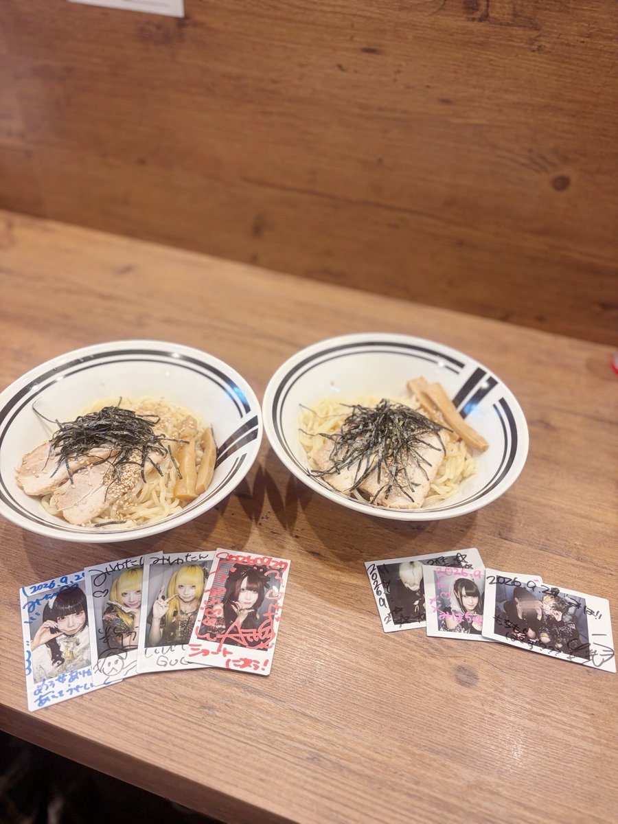 NyanO9O9's tweet photo. 人生初油そば‼️ばかうまい❣️ https://t.co/8UsxAH8aRR