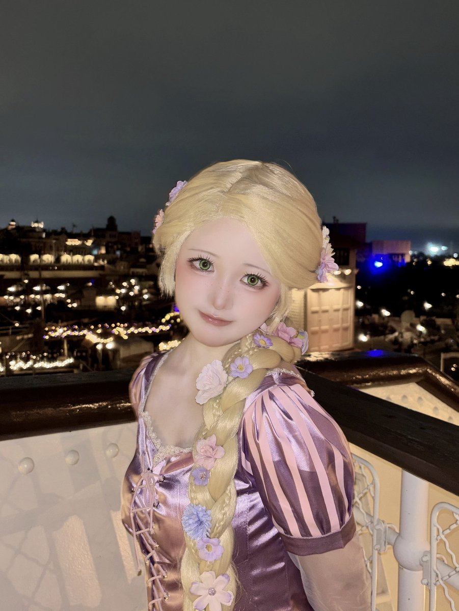 v_i0i0's tweet photo. 大好きなプリンセスになれた1日でした❣️ウィッグたくさん褒めてもらえてうれしかった߹~߹
 #Dハロ仮装2026 https://t.co/934RIbRFnJ