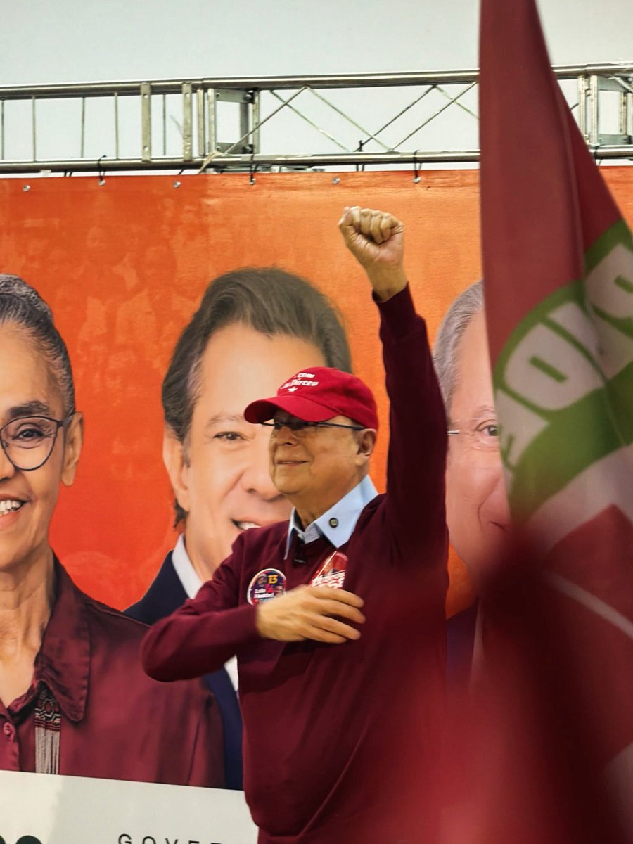 ZeDirceu_'s tweet photo. Zé Dirceu está de volta!

Para deputado federal, vote 1368 ⭐️ https://t.co/DsYTnODz8q