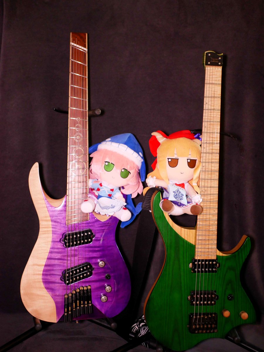 Shadow_Chevy's tweet photo. Basic setup is done and new strings are on~
I am genuenly mind blown by how well she plays and how good she sounds!

Since I name all my guitars, I am going to name her "Miyoi" to go along with my other guitar named "Suika"

I will record a smol demo later today!

🎸🐳🍉🎸 https://t.co/D4j2ekVQoS