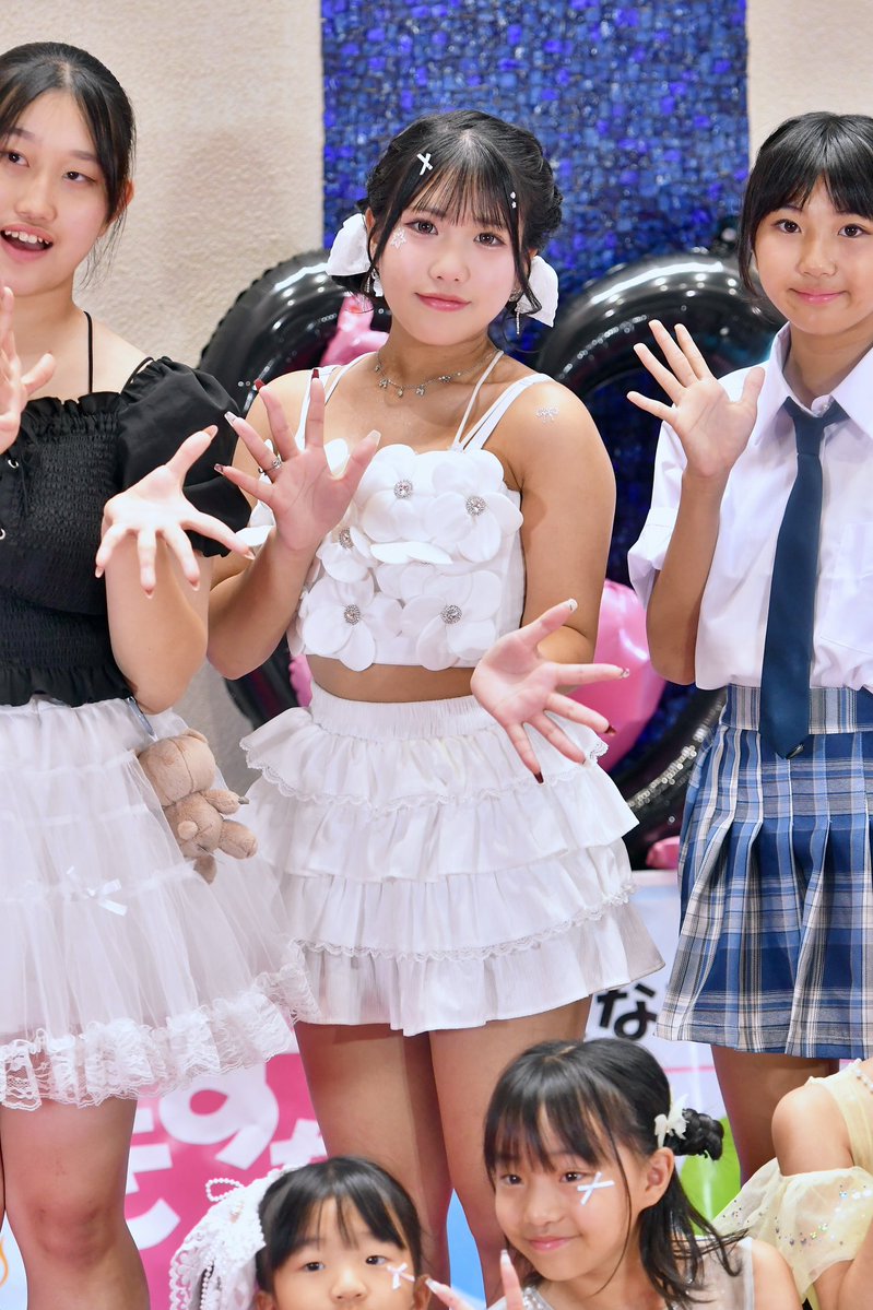 nr3_tw's tweet photo. 2026.8.11
きずなライブ⭐️行田商工センター
🌻ひま🌻その4
#ひま #MidnightAngel #写真好きな人と繋がりたい https://t.co/LGriUfgBLh