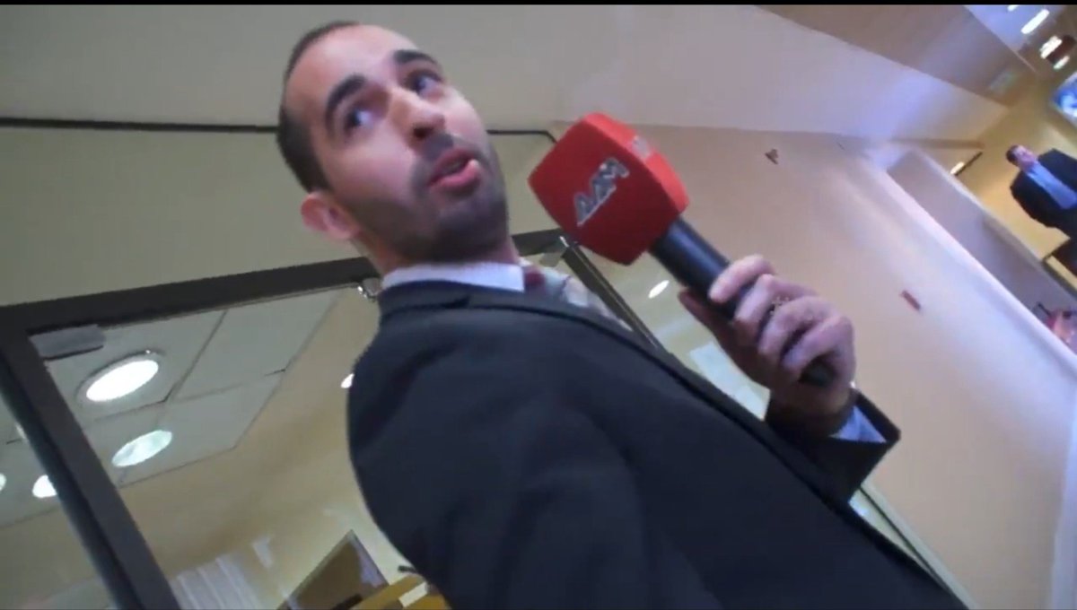 felixdavidoest's tweet photo. Se acuerdan cuándo @rickyalderete perseguía a cartistas en el congreso para el programa Algo Anda Mal? Bueno ahora Algo Cambió Mal y mágicamente se convirtió en abogado de los corruptos que antes perseguía.
Qué pasó Ricky? Vos ya estás mejor? https://t.co/w68U6wyftG