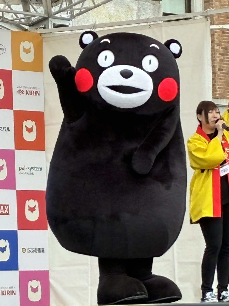 rocketvalgar's tweet photo. 疲れる��楽しき2日間でした
キャラの皆様有難うございました
#ご当地キャラカーニバル2026 
#たかたのゆめちゃん 
#イワシカちゃん 
#くまモン
#ひこにゃん https://t.co/AlSDz0XVCu