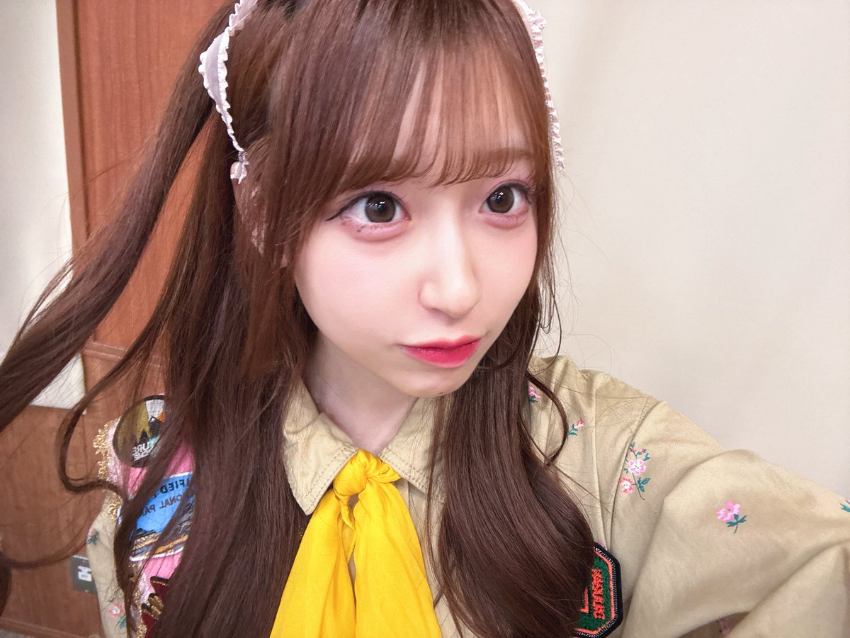 haruka_cs0129's tweet photo. 福岡大特典会！ありがとうございました！
大好きなみんなにあえて幸せ🥹
お話できてうれしかった！
ハーフツイン参戦多くておそろいにしてみた♡
気をつけて帰ってね！明日からも一緒にがんばろうねー！ https://t.co/obkWupZ8TT