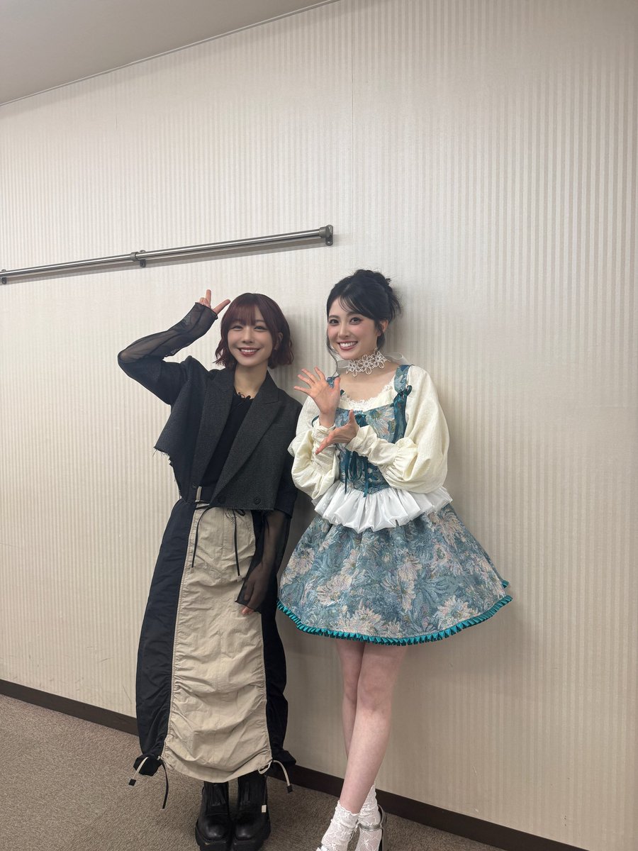 0927_yuina's tweet photo. 愛美さーーーーーんっっ💓
お会いできちゃったよーーーー♡

もーう！
イケメンすぎたしかっこよかったし、
恋に落ちそうなのをグッと堪えて、
Switchゲットできました🥹♡

でも、もう好きやーーー！
絶対ご飯行きます。ありがとうございました🥳
 #25歳もぶっとバースデー https://t.co/yyyVgQ0SI2