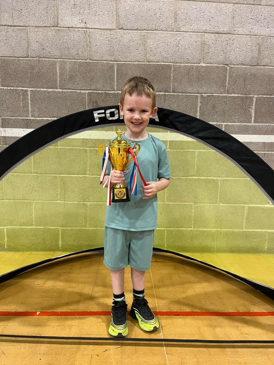 FootballingSup1's tweet photo. Arthur was Woodlands Junior Superstar of the week for his brilliant accuracy. We were impressed with how much his passing and kicking has improved during our game of coconut shy where he had to pass his ball to knock the other footballs off of the cones, - he scored lots of points for his team.