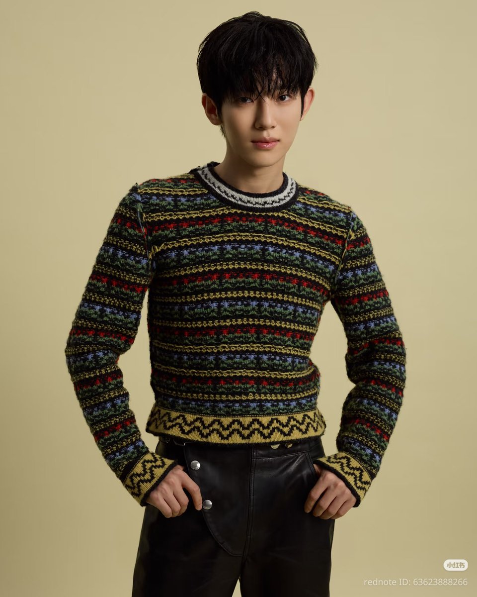 parksiwoo_ph's tweet photo. Park Siwoo, featured on MARNI’s official website! 💜

Siwoo is featured among the guests as part of the house’s Spring Summer 2027 show highlights.

In a space reserved to capture the faces surrounding the house’s latest collection, Siwoo’s portrait now stands as part of MARNI’s official SS27 story.

We're so proud of you Siwoo! 💜

🔗https://t.co/vGVR9Y4dZH

#PARKSIWOOxMARNI
#PARKSIWOOxMARNIFWSS27
#PARKSIWOO #박시우