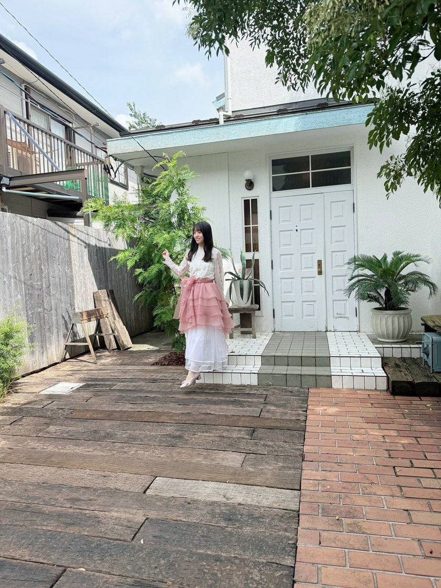 akarintoumi's tweet photo. オフショまでもお姫様だね。
ガーリー系の服も似合うし可愛すぎるよ
#akarinblog https://t.co/pn2bsAbM8K