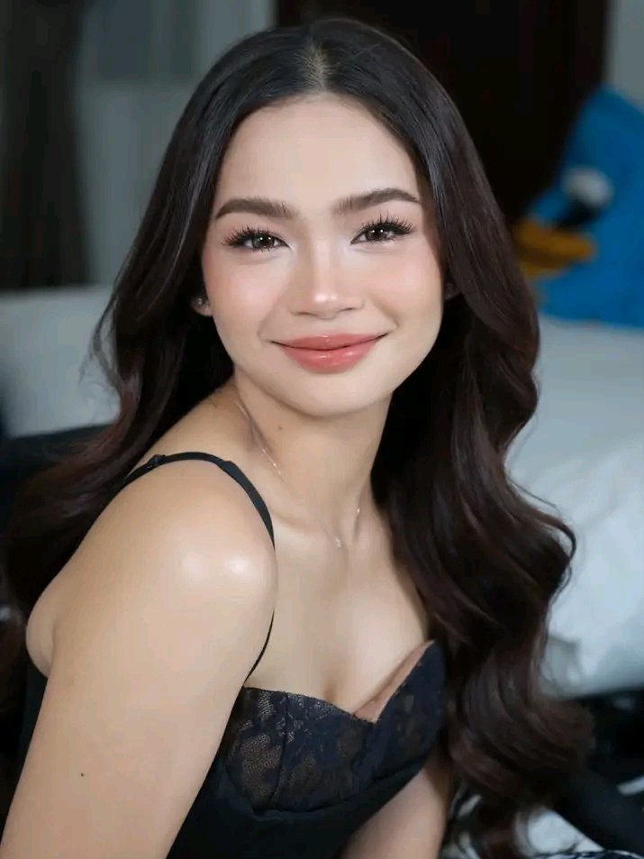 thmbelinax's tweet photo. ang hiling ko lang, ay ilayo si kolette sa mga taong hindi genuine sa kanya. surround her with people who truly care, support her, and have nothing but good intentions for her. guide her and protect her from people who are not sincere.🩷☹️

#kolettemadelo https://t.co/Wep99PTwxm