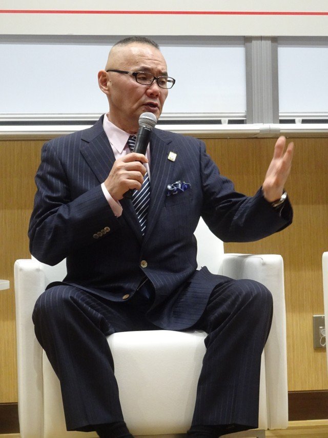 Gyro_maniaball's tweet photo. 良かったこの距離で笑 https://t.co/VkXXiwKsPs