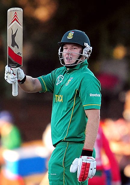 cricket_broken's tweet photo. South Africa’s XI when David Miller debuted in ODI cricket way back in 2010

Hashim Amla 
Graeme Smith
Jacques Kallis
AB de Villiers
JP Duminy
David Miller*
Johan Botha
Ryan McLaren
Dale Steyn
Morne Morkel
Lonwabo Tsotsobe 

One by one, an entire generation retired and another one is growing up. 

But there is only one constant connecting the old to the new. 

And that name is Miller. 
David Miller ❤️