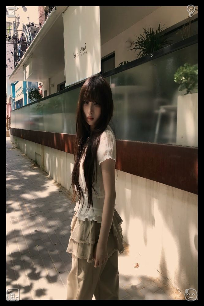 yiasuko8's tweet photo. 😚Mushroom pizza JuicyCards with friends PrizeA soft jingle sounded as the door closed behind her, and a few heads turned—both human and feline. She smiled, feeling the tension of the week melt away as she spotted the first cat, a fluffy Persian, napping on a windowsill, its lo https://t.co/W7Px9tKjoH