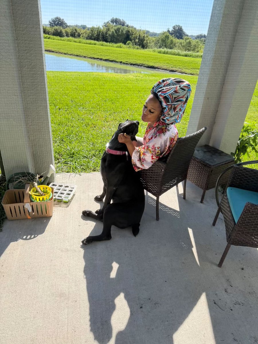 Successful27742's tweet photo. She love me &amp; I love her❤️….happy Sunday to you all https://t.co/3Y9qQfkomd