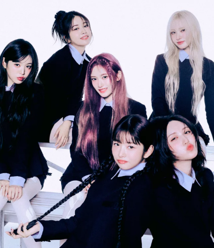 AboutMusicYT's tweet photo. IVE announces their comeback with an EP, Looks Can Kill, out October 26th.

A pre-release single will be released on October 19th. https://t.co/RWw4IDq9qc