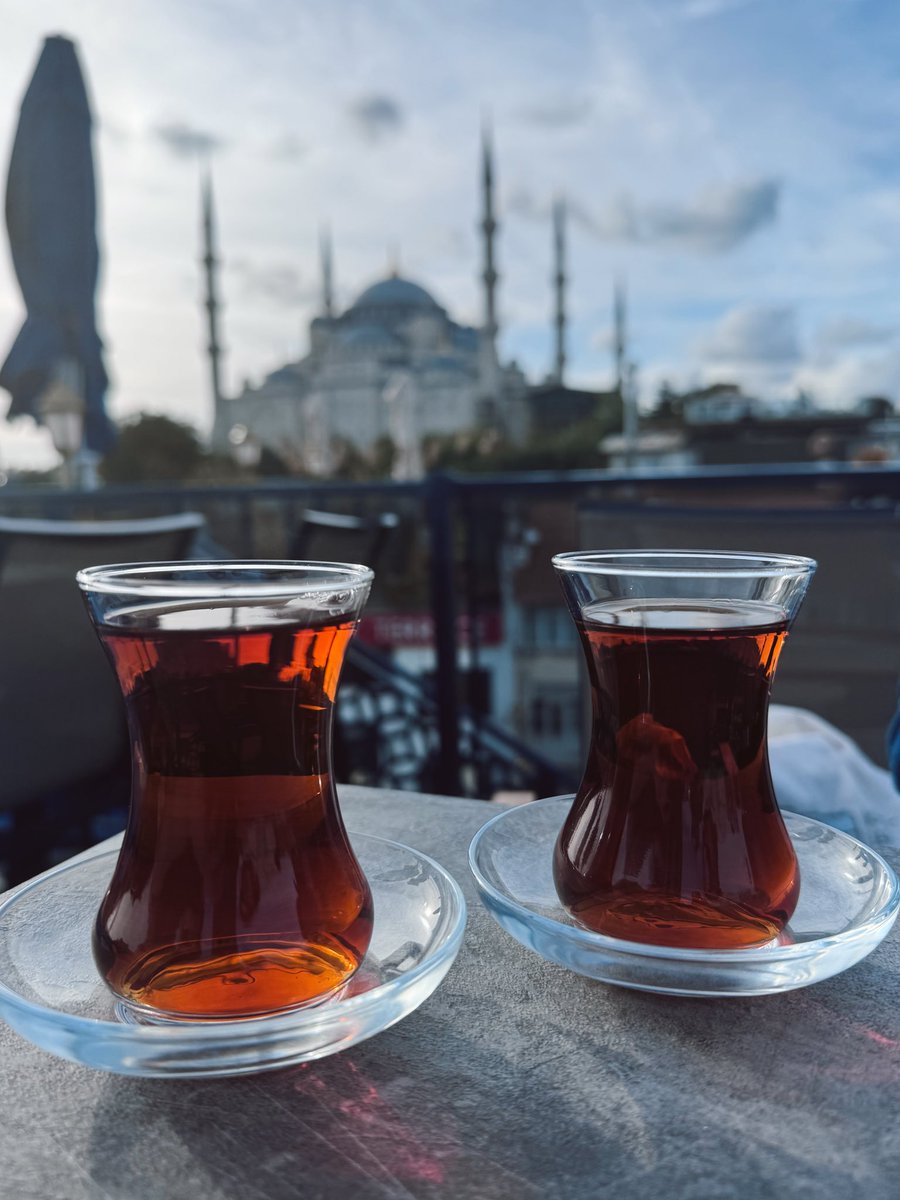 havvakrh's tweet photo. Eylül | 27 https://t.co/PXY4XaIdZ7