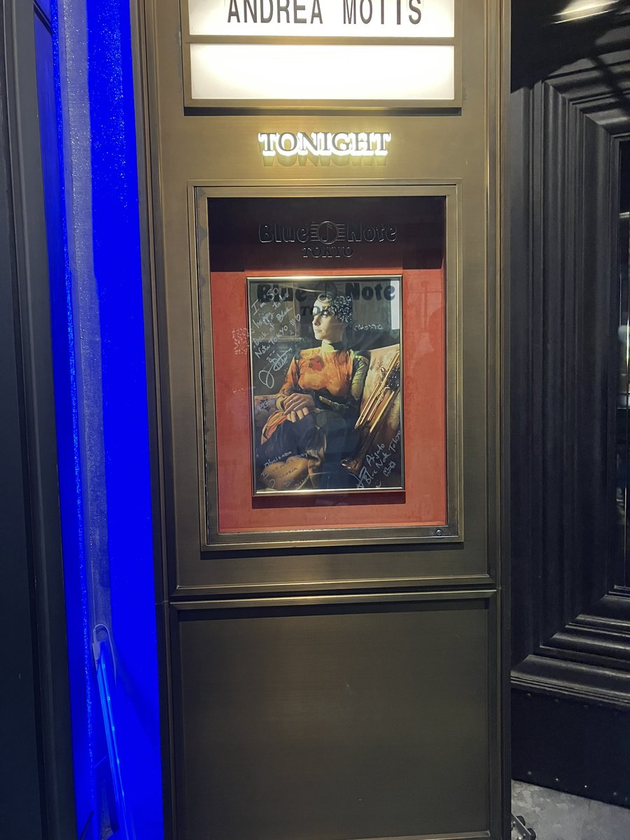 zacho_t's tweet photo. 今日はANDREA MOTISのライブに行ってきました。 https://t.co/SCGGOxPSlJ