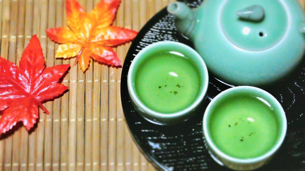 rouR0u508's tweet photo. 梨山華崗高冷茶

香りは岩茶等のように勢いよく立つのではなく、ふわりと優しく香る✨️
甘みはかなり凝縮されていてキリッとした花香あり。
煎を重ねるごとに翡翠色の水色が輝く✨️

#茶好連
#木漏れ日のお茶会 https://t.co/QlKPthldjm