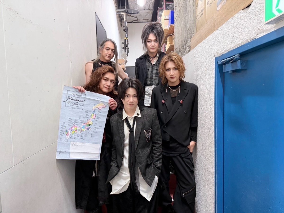 RayflowerSTAFF's tweet photo. ツアー33日目・岡山公演終了いたしました。
YEBISU YA PROにご来場いただき、ありがとうございました。

ツアーとしては、次は10月ですね。
来週10月6日(火)、兵庫・神戸VARIT.です。
兵庫の皆様、待っててくださいね❗️

その前に、明後日は久しぶりにイベント出演させていただきます。

29日(火)BugLug主催Fes.『バグサミ 2026東京』
出演会場：Spotify O-EAST
出演時間：15:00～です。

ご来場お待ちしております！

#Rayflower
#15thanniversary
#Movingon
#バグサミ