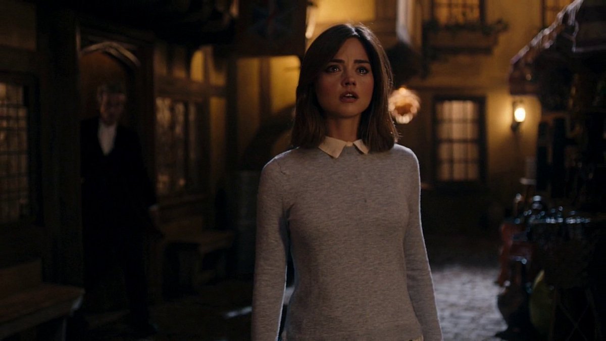 zoesfeatherboa's tweet photo. 26/9/26 #DoctorWho rewatch Face the Raven / Heaven Sent / Hell Bent.
Criticism of end of series 9 is Moffat couldn't just kill Clara, had to give her a happy ending, but that's point of this arc. Doctor refusing to accept what has happened &amp; breaking all his rules to save her
1/3 https://t.co/7E5VxtK8qb
