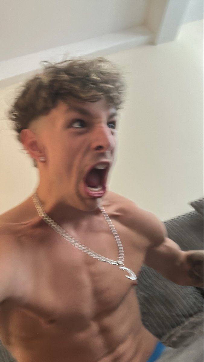 userwebster69's tweet photo. Can you see it dangling?😈🌶️
#fyp https://t.co/pR1FuOAczt
