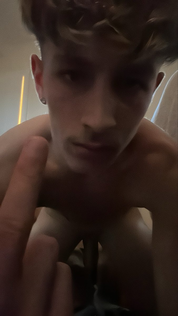 userwebster69's tweet photo. Can you see it dangling?😈🌶️
#fyp https://t.co/pR1FuOAczt