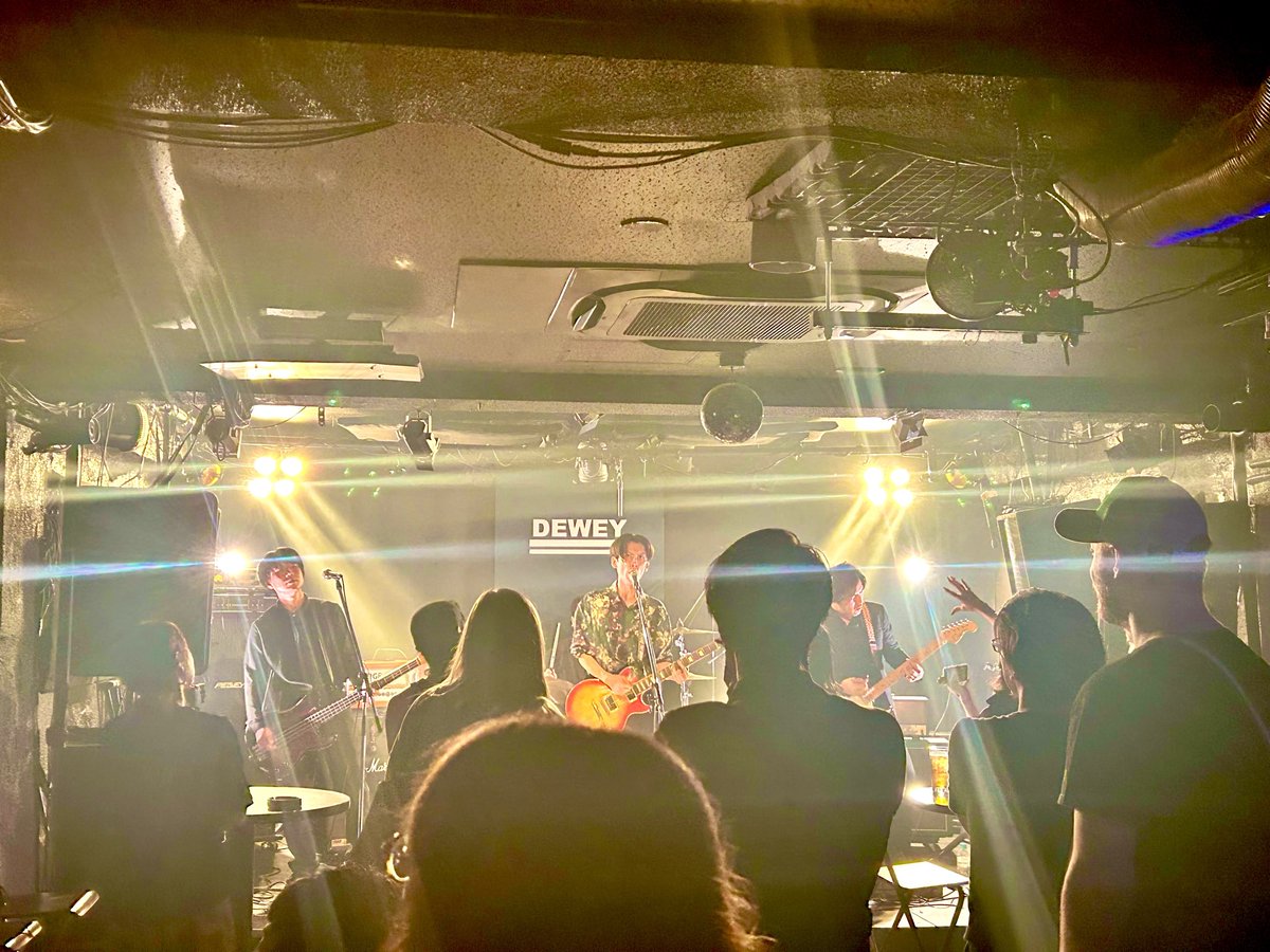 dr_jackins39's tweet photo. THE ジャキーンズ、ご覧いただきありがとうございました！

まだまだイベントは続くっ！

@Josejp_official 
@LIVEHOUSE_DEWEY https://t.co/LChJQvgYyF