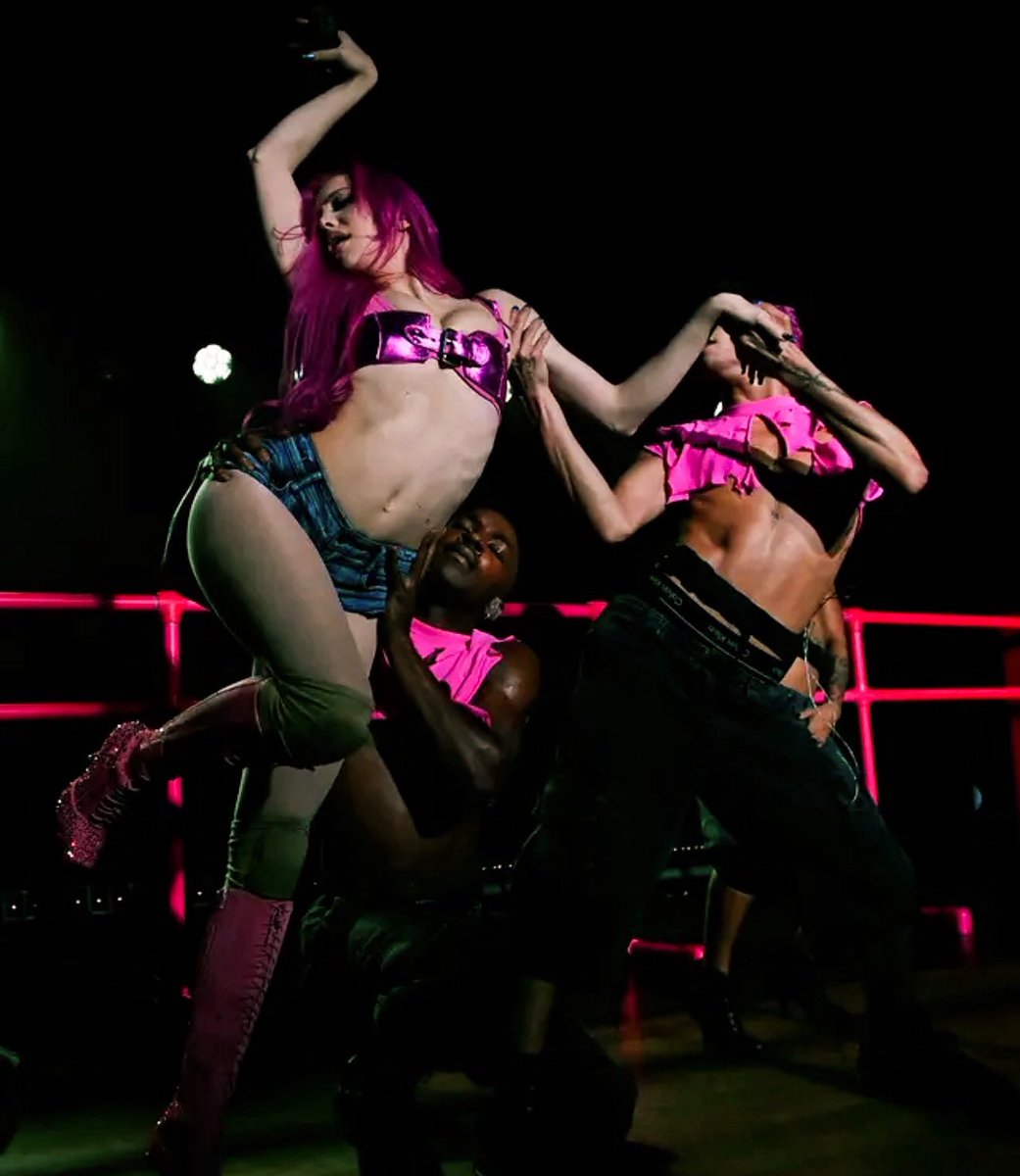 vocalsonpointe's tweet photo. ⠀⠀⠀⠀
⠀            𝗧𝗛𝗘 𝗥𝗘𝗗 𝗕𝗢𝗧𝗧𝗢𝗠𝗦 𝗧𝗢𝗨𝗥. 👠
               night nine  —   𝑛𝑎𝑠ℎ𝑣𝑖𝑙𝑙𝑒，𝑡𝑛. https://t.co/6PEYHQX09V