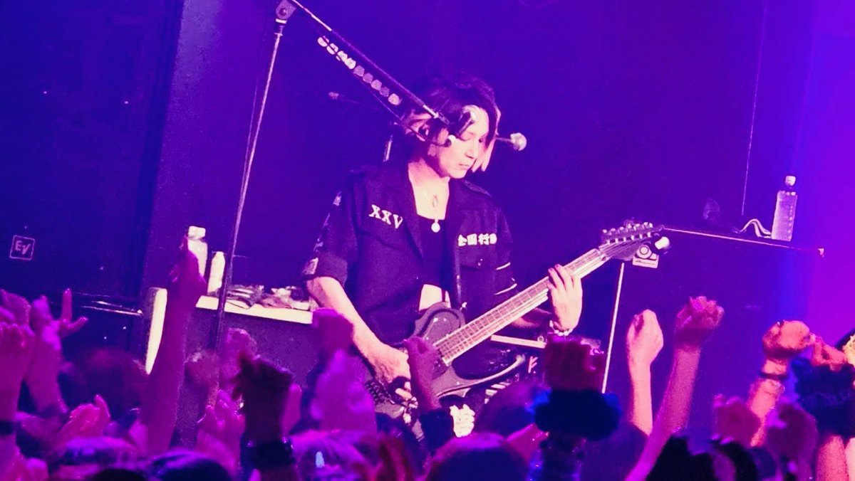 suck_it_nm's tweet photo. 仙台MACANA30周年ライブありがとうございました〜！！

昔からお世話になっているMACANAの記念すべき30周年を、言葉だけではなくライブでお祝いできたことを嬉しく思います😌

ナイトメアもMACANAも、これから先も末長く続いていきますように。

改めて、仙台MACANA30周年おめでとうございます🎉 https://t.co/Lo8JKkU1CO