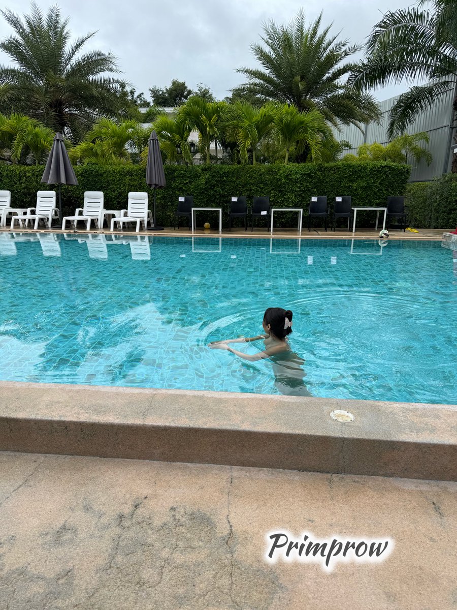 Primprowpiw's tweet photo. บรรยากาศดีมากค่ะ ใครเจอพริมบ้างคะ 
#dgf #naturist https://t.co/lSVYu92i3I
