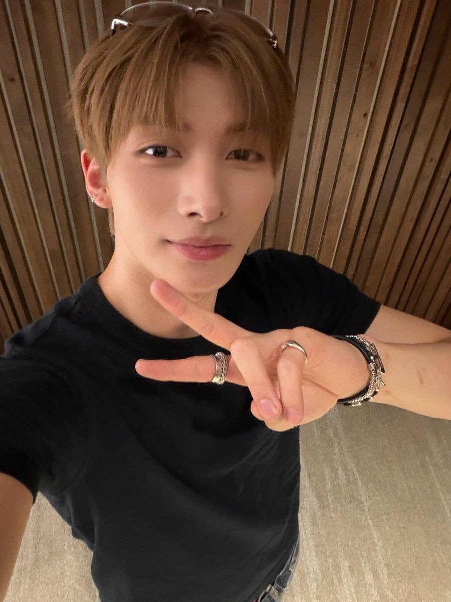 qleanova's tweet photo. Ily = I love yu https://t.co/8hSgaeGl1P