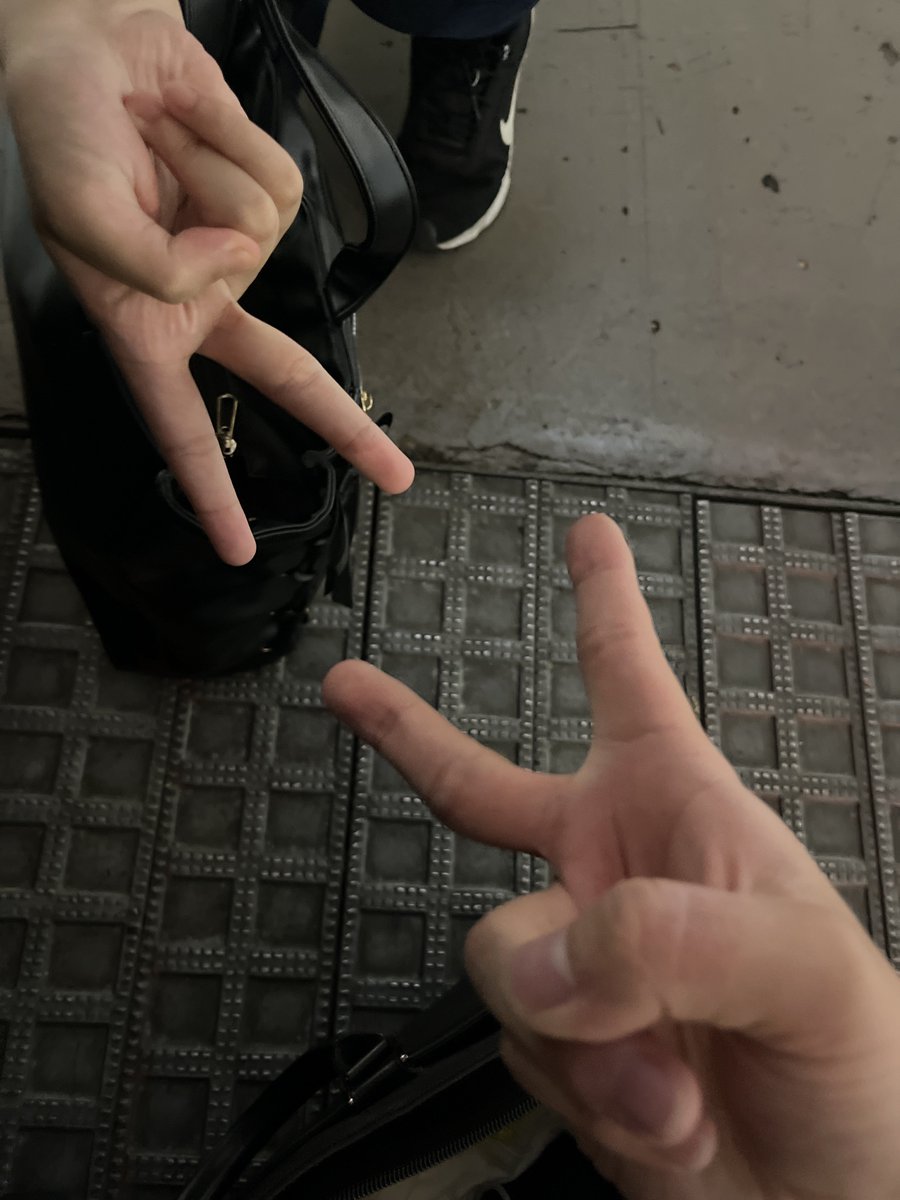 Q__o_09's tweet photo. キャラバンめちゃたのしかった！！！
お友達を増やすことのだいじさをまなびました、まる
会う予定の人4人来んくなったらそら暇やな！！！幕張がんばっていきます https://t.co/sJIROBT47o