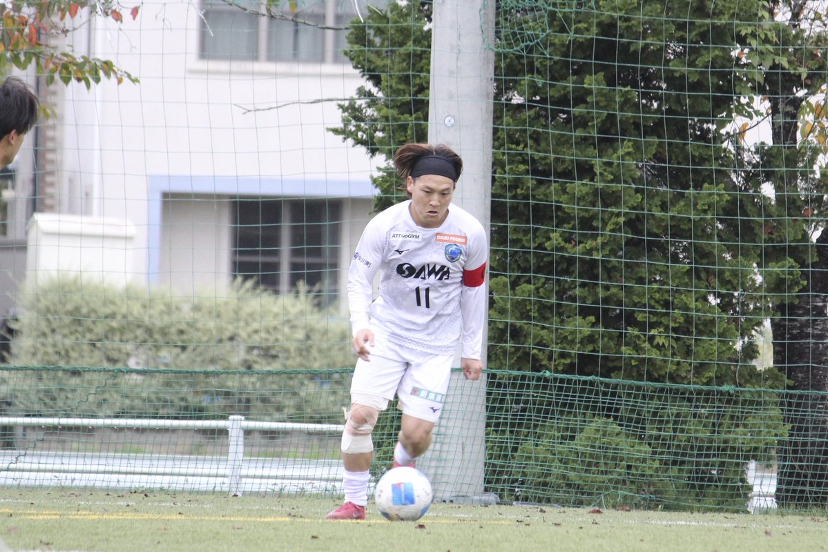 cobaltore's tweet photo. 【MATCH REPORT📝】

今節はアウェイでSendai University Satellite Aと対戦💥

試合開始わずか4分に先制を許す苦しい立ち上がりとなりました。

そして28分、途中で退場者が出て、10人での戦いを強いられる展開に。

それでも全員が走り続け、32分に佐藤稜馬選手がゴールを決め、同点に追いつき、前半終了⚽️🔥

後半も必死にゴールを目指し続け、78分に坂木快人選手のゴールで逆転！🥅

さらに85分には、途中交代で入った塩谷隼都選手が追加点を決め、リードを広げました✨

苦しい時間もありましたが、最後まで闘志をむき出しに戦い抜き、3-1で試合終了！👏

本日も熱い応援ありがとうございました！💙

 #コバルトーレ女川  #再航